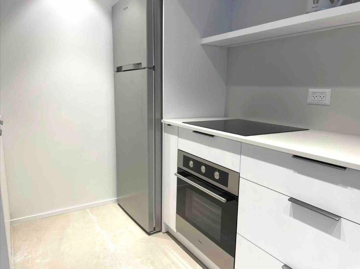 Renovated Large 3Rm Apartment 5 Min From The Beach تل أبيب المظهر الخارجي الصورة