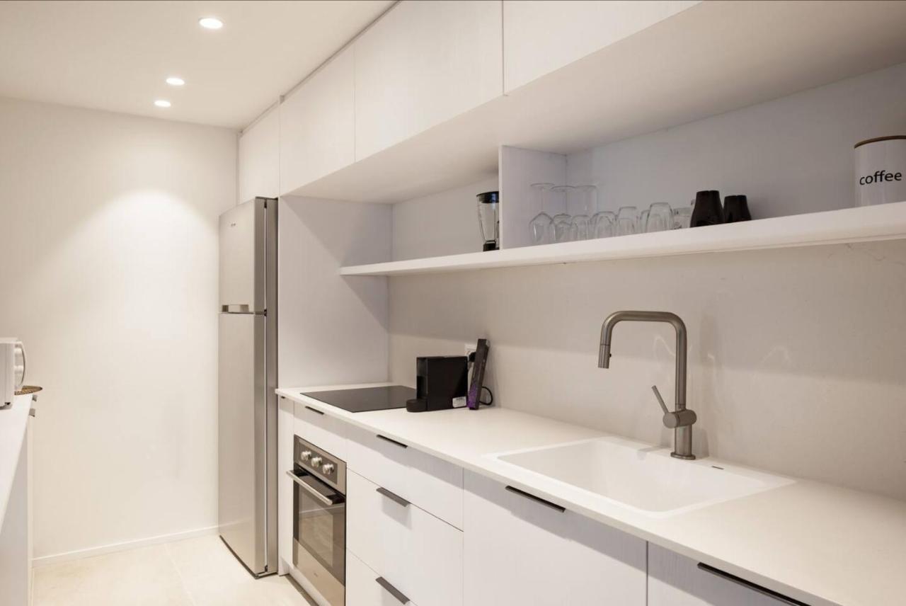 Renovated Large 3Rm Apartment 5 Min From The Beach تل أبيب المظهر الخارجي الصورة